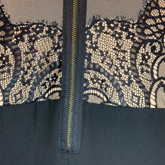 BCBG Little black dress - Picture 4 of 9